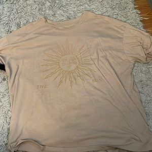 Vintage Sun oversized tee!